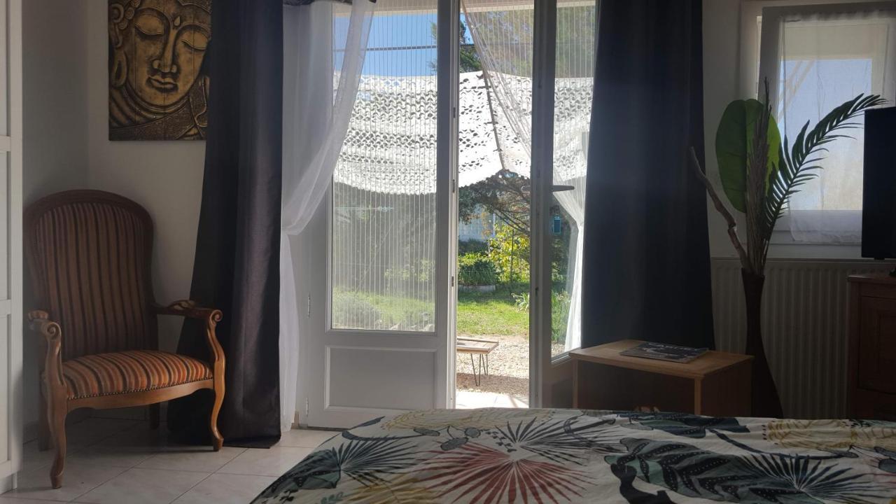 Le Kalarino Bed and Breakfast Saint-Remeze Buitenkant foto